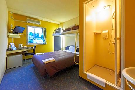 Double Room with Shower