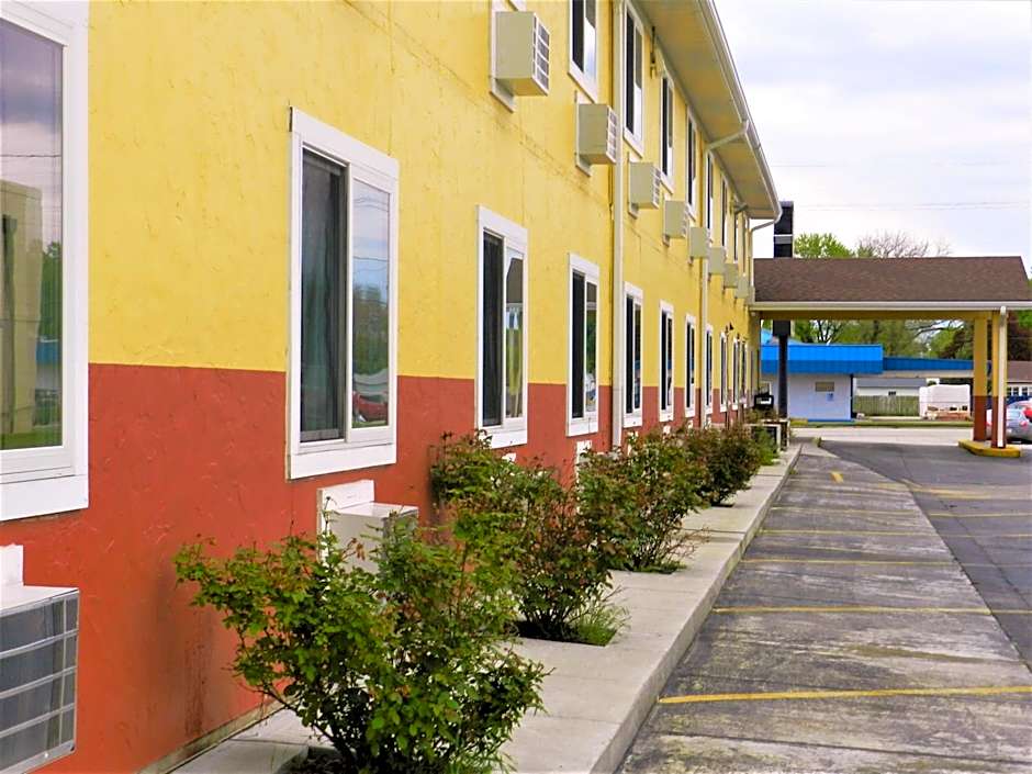 Super 8 by Wyndham Fremont NE