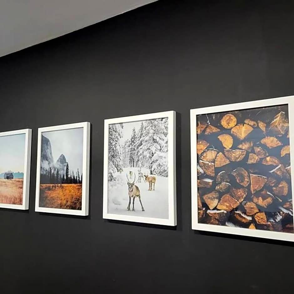 The Old Kettle Cabin with Hot Tub