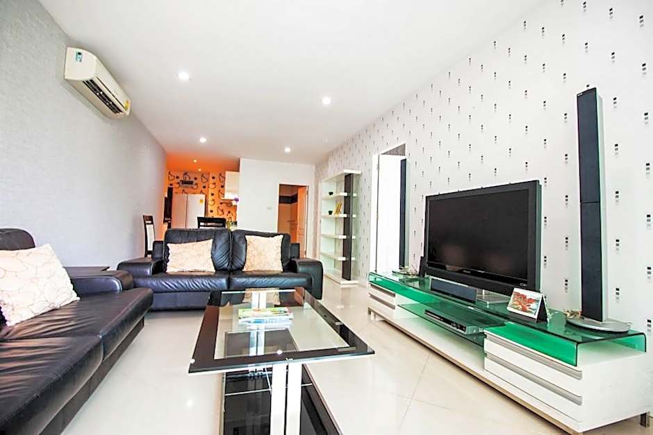 The Place Pratumnak by Pattaya Sunny Rentals