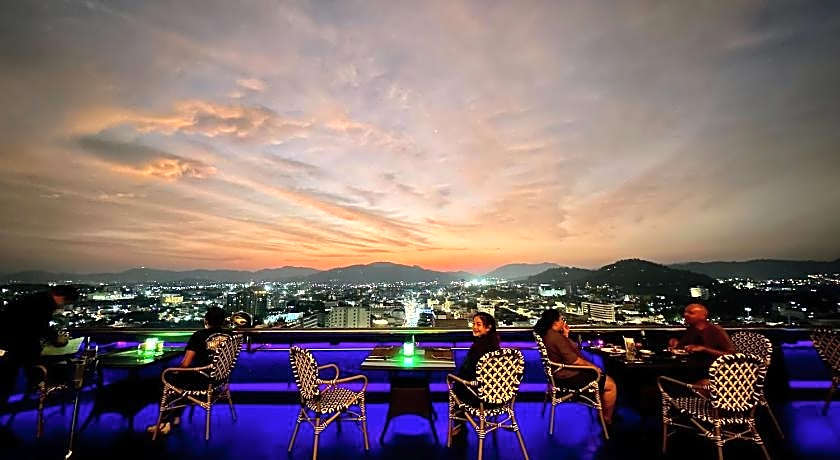 Royal Phuket City Hotel