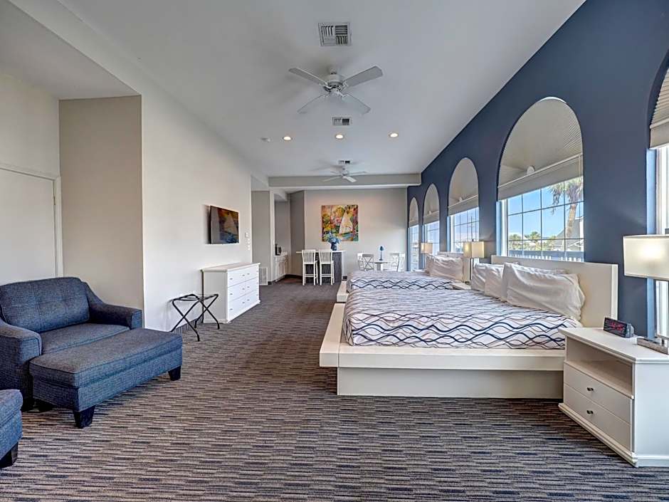 Photo 1 of 1 of 2 Bedroom Suite