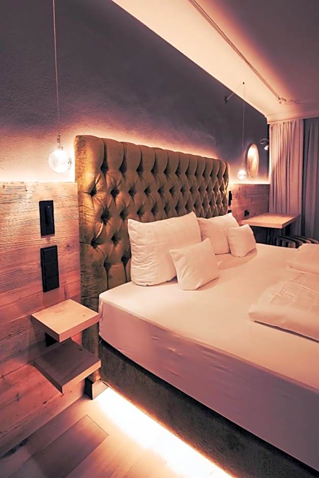 Hotel Alpenkonig