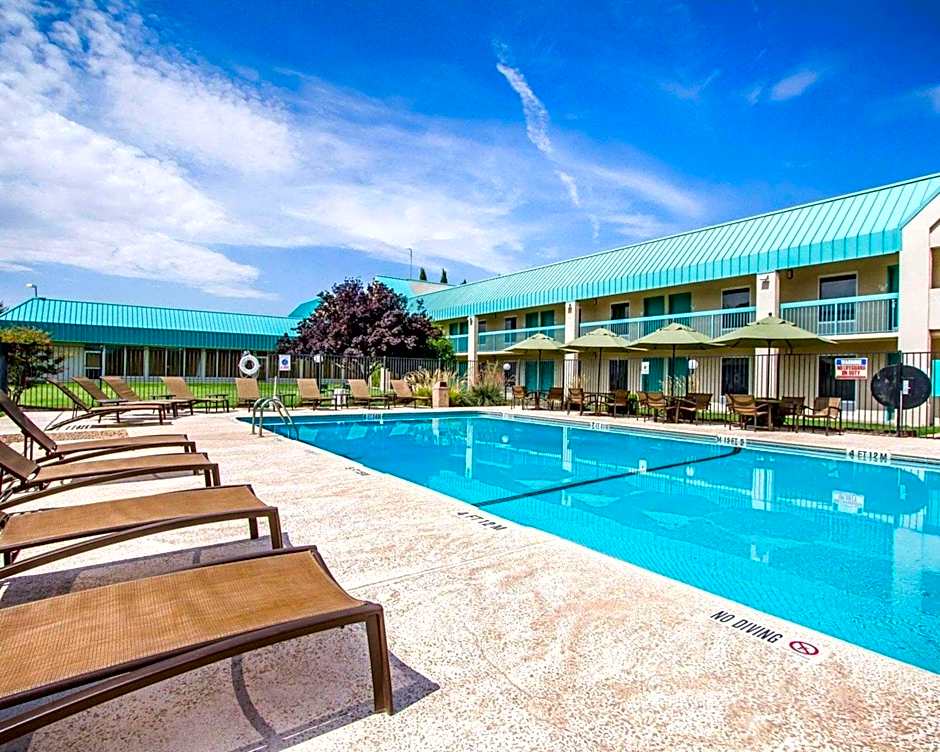 Quality Inn Deming