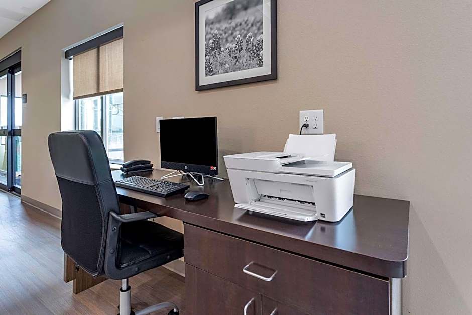 Sleep Inn & Suites Crosby