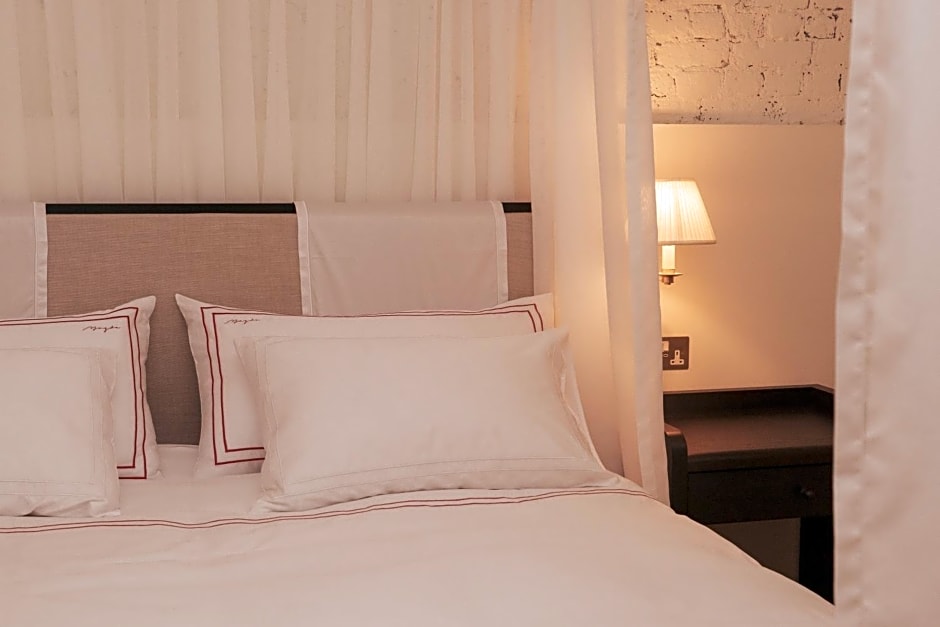 Magda Boutique Rooms