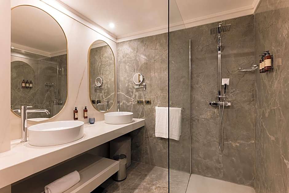 Grand Hotel Mazzaro Sea Palace