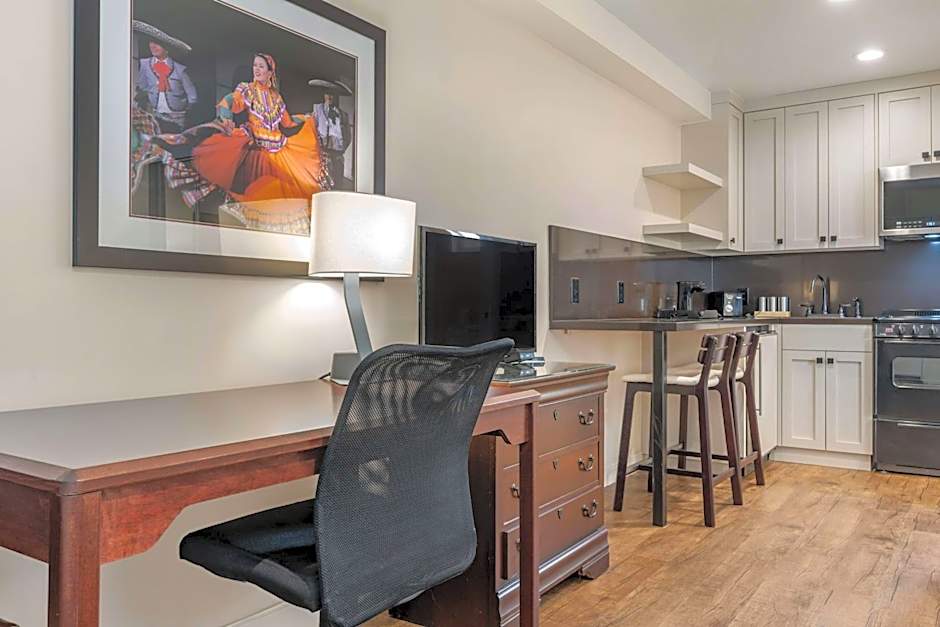 Best Western Rose Garden Inn