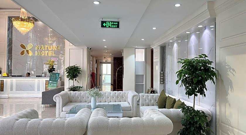 Nature Hotel - Pham Hong Thai
