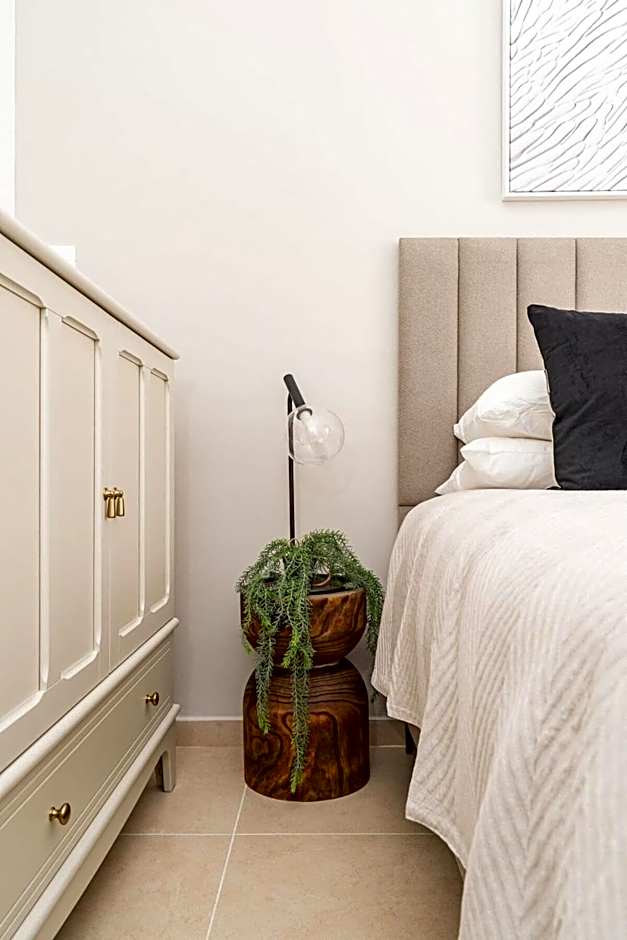 Deluxe 3 BDR Garden In Bayt Vegan-Ramat Sharet