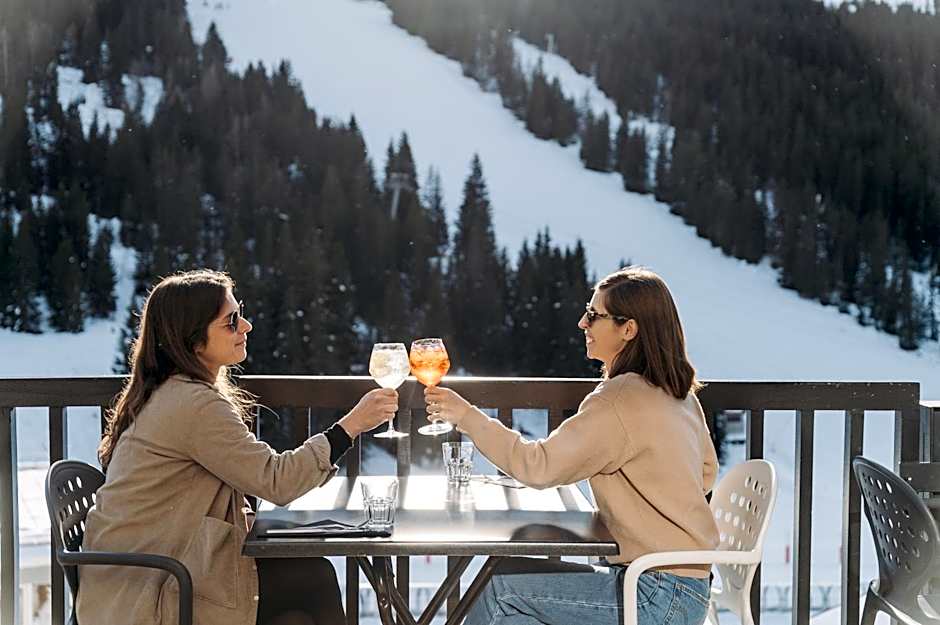 Totem, Friendly Hotel & Spa