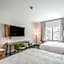 Holiday Inn Express & Suites Platteville By IHG