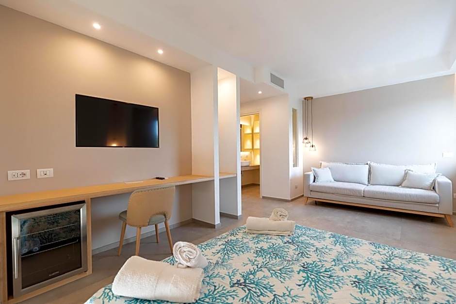 Antares Rooms and Suites