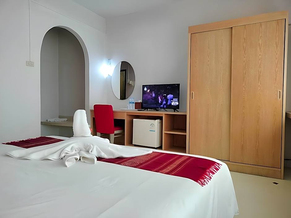 S2S Queen Trang Hotel