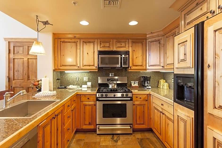 Lodges At Deer Valley