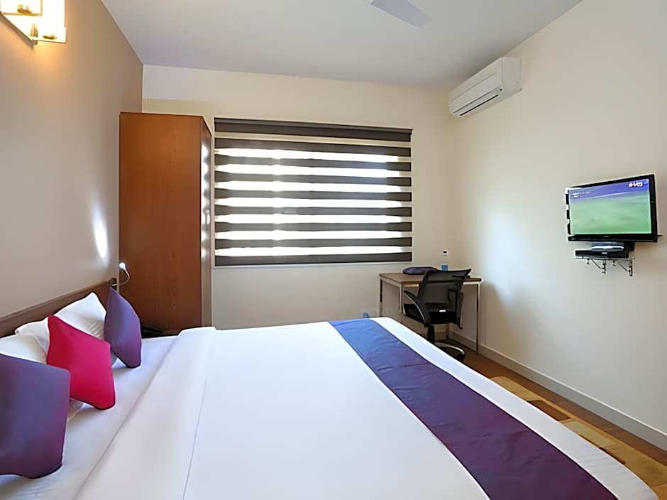 Crest Executive Suites