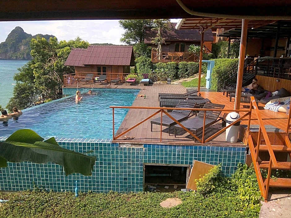 The Cobble Beach Hotel