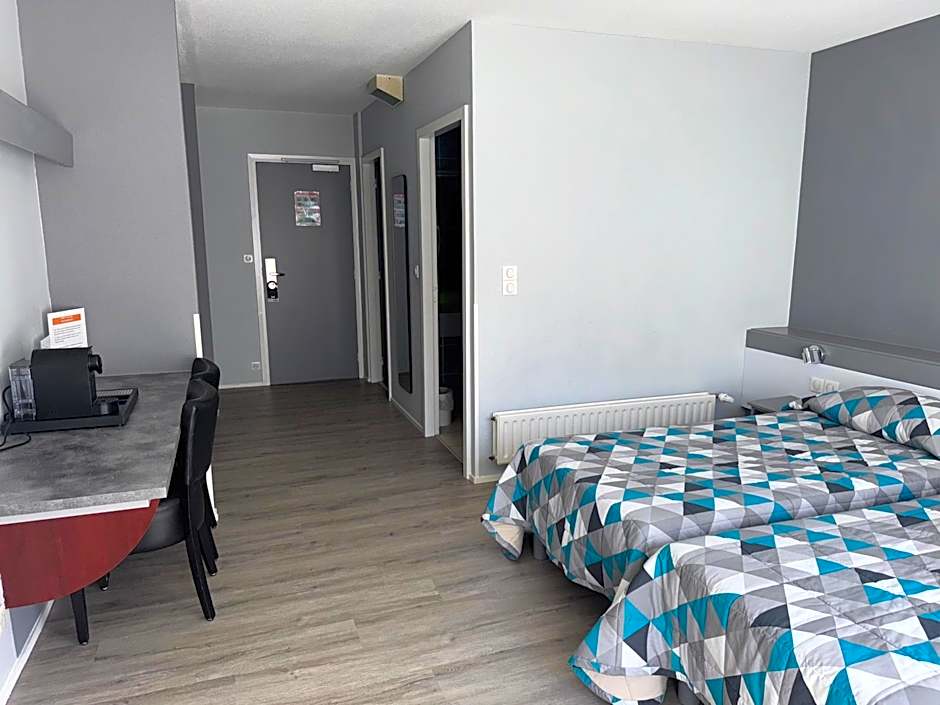 Hôtel Dupleix - Hyper centre - Réouverture