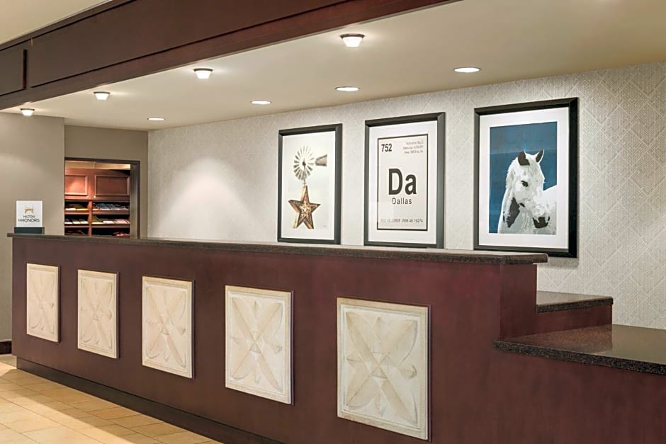 DoubleTree by Hilton Hotel Dallas - DFW Airport North