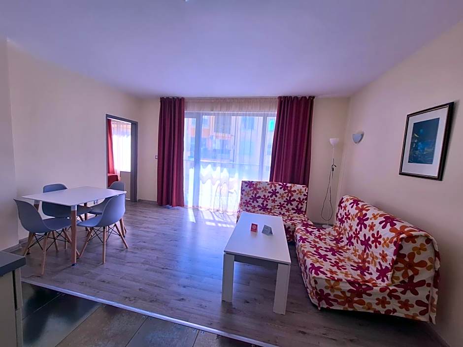 Mariner's Hotel - Self Catering - Adults Only