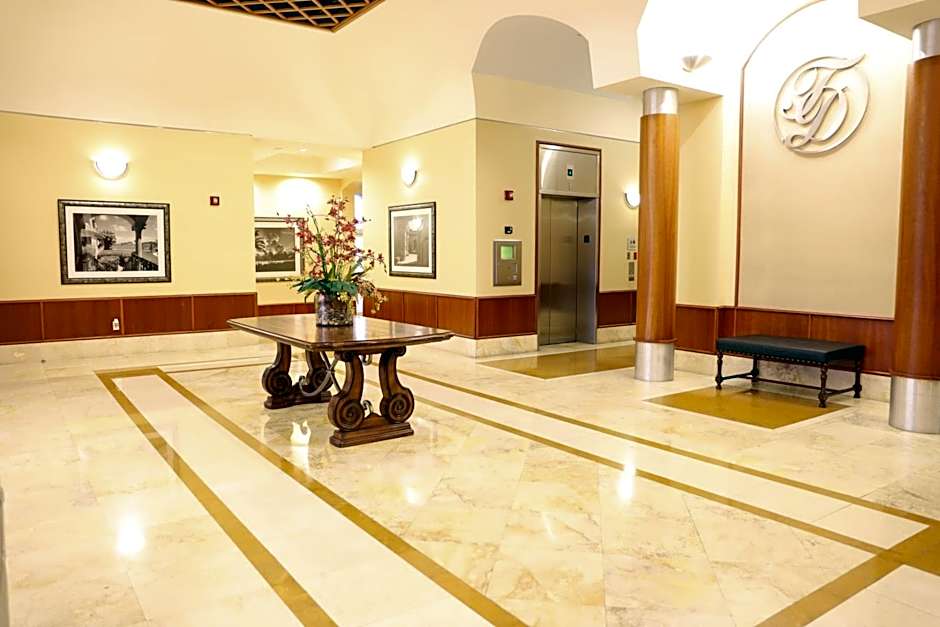 Dadeland Towers by Miami Vacations