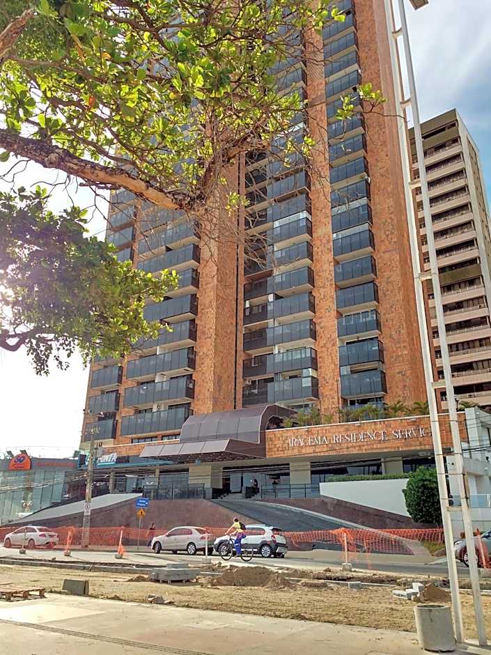 Apto Beira Mar 2102