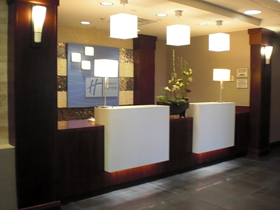 Holiday Inn Express Hotel & Suites Atlanta-Cumming By IHG