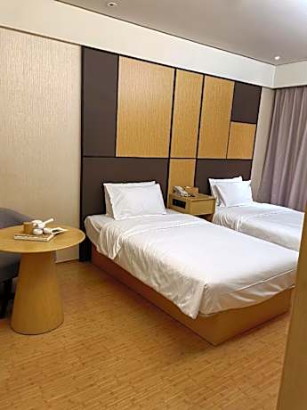 Huazhu - Speical Offer Twin Room