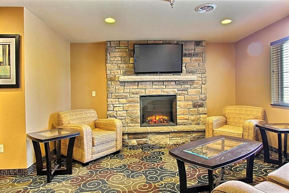 Cobblestone Inn and Suites Crookston