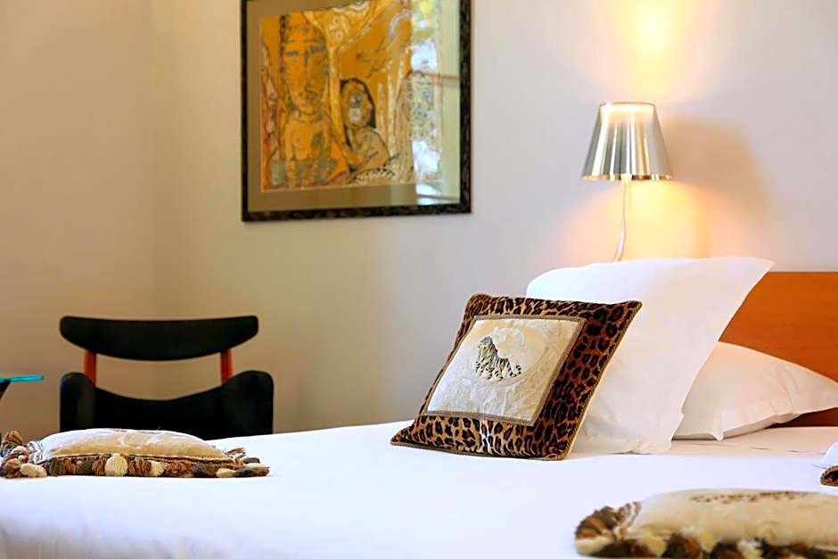 Hotel Château Des Alpilles