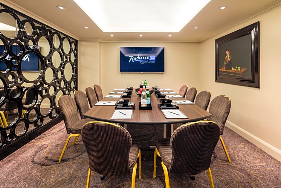 Radisson Blu Hotel, London South Kensington (formerly Vanderbilt)