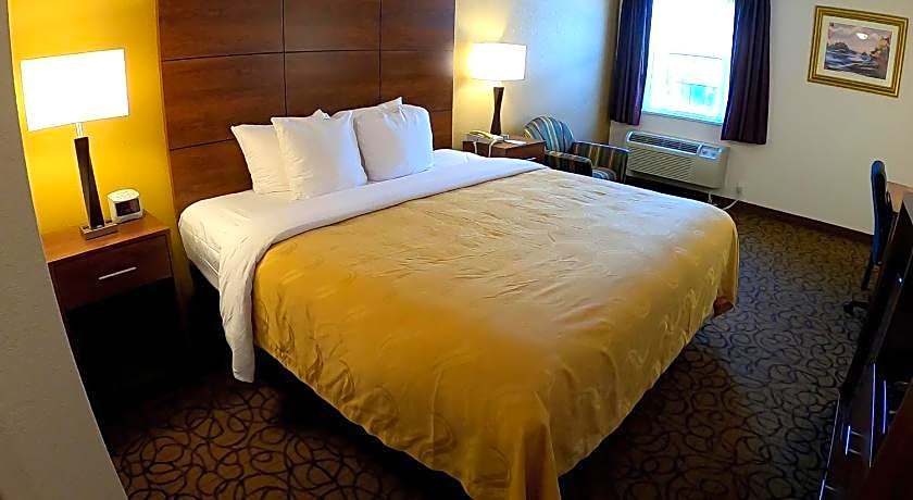 Quality Inn & Suites Manistique
