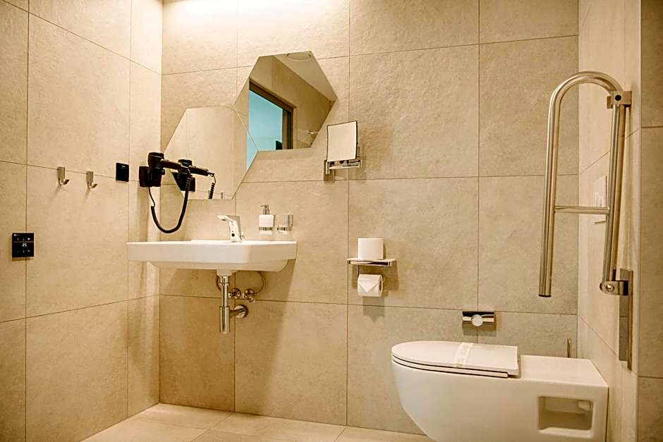 RM Hotel Wellness & Congress