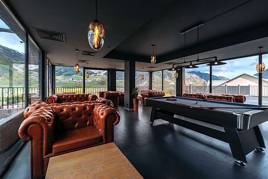 Hotel Memoir Kazbegi by DNT Group