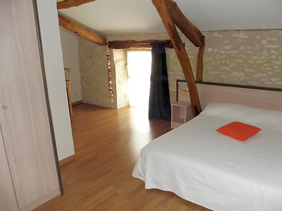 Double Room — 7 fotoğraftan 1. fotoğraf
