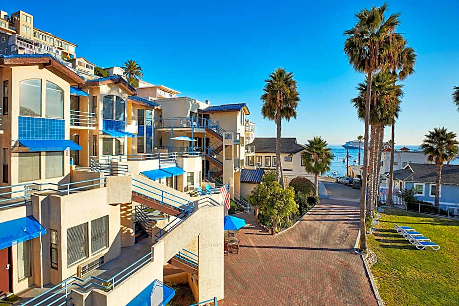 Seaport Village Inn, Avalon