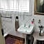 Oregon Place Guest House