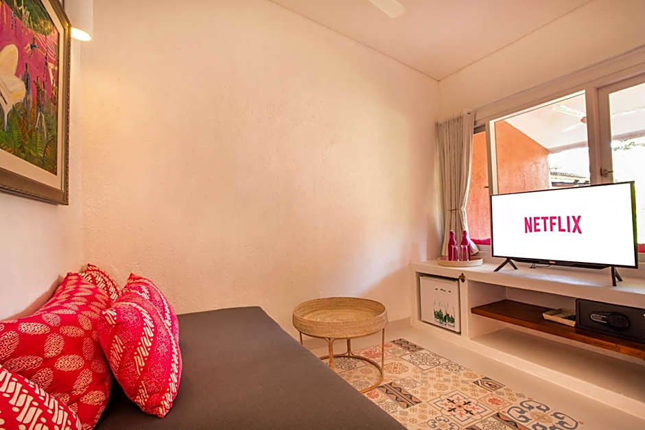 PinkPrivate Sanur - for Cool Adults Only