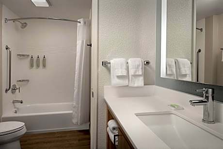 Suite Two Double Beds Non Smoking