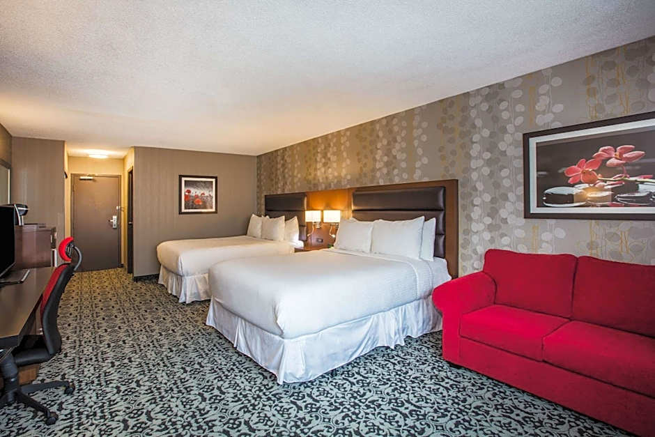 2 Queen Beds — 6 fotoğraftan 1. fotoğraf