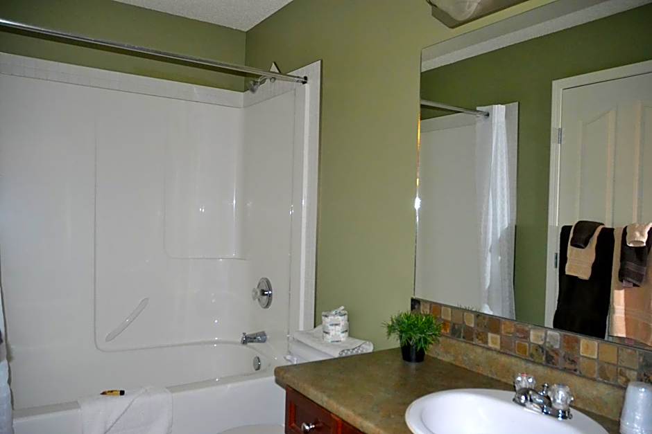 Village Creek Country Inn