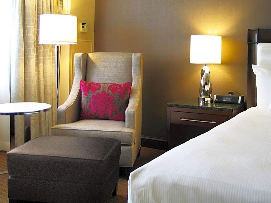 Hilton Minneapolis