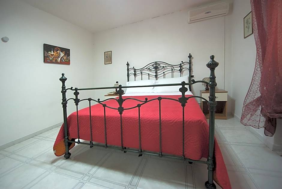 Hotel Athena