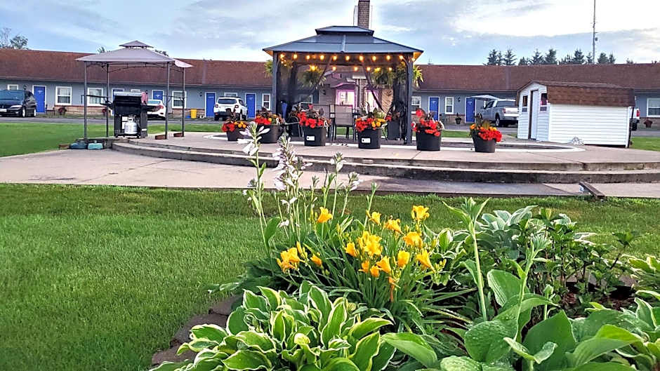 Knights Inn Colonial Fireside Inn