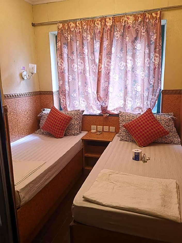 Reliance Inn Guest House