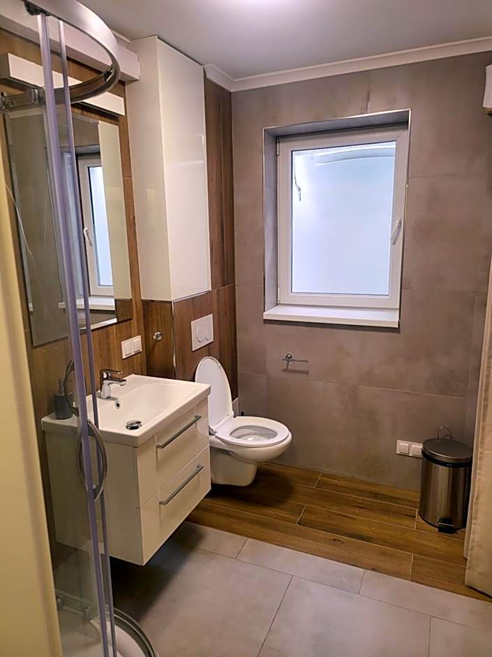 Rooms4Rest Bokserska - Private rooms for tourists