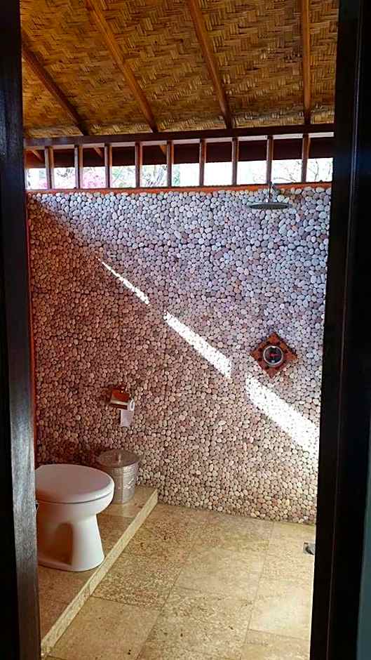 Elephant House and Bungalows Gili Air