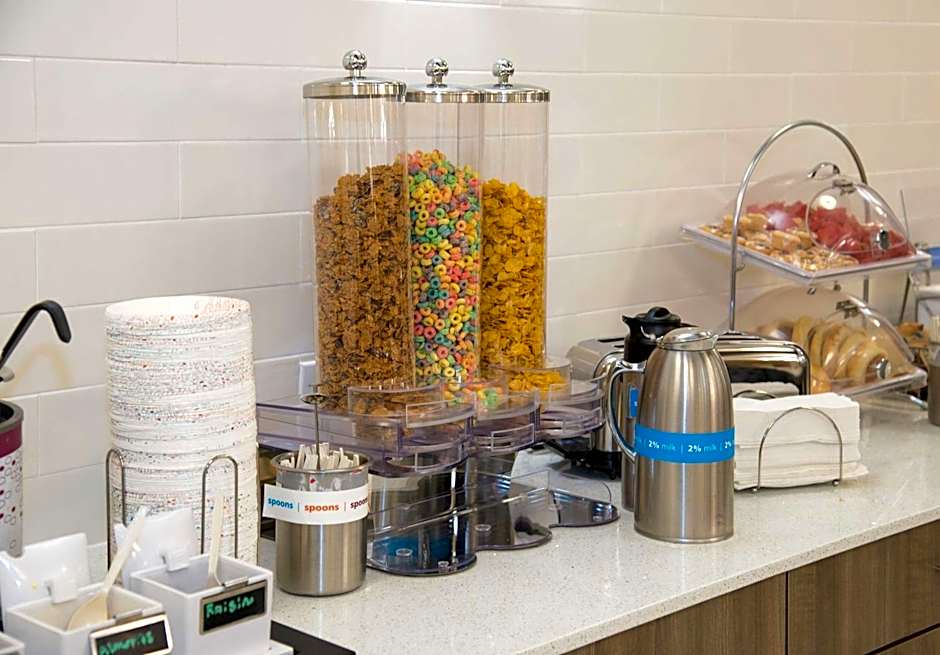 Hampton Inn & Suites Jackson Downtown-Coliseum