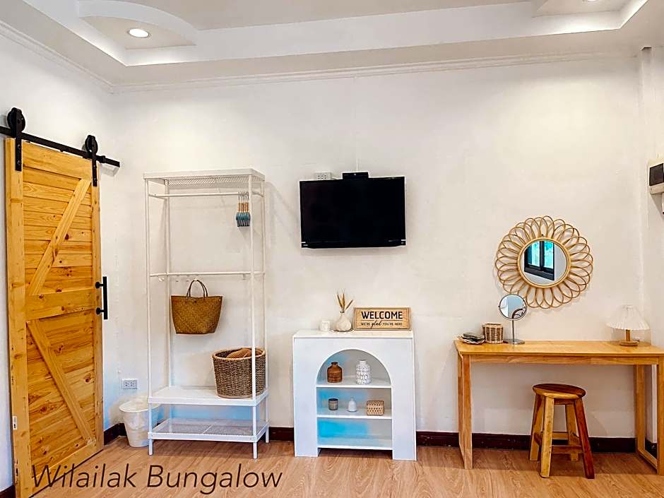 Wilailak Bungalows @ Koh Si Chang