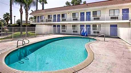 Studio 6 Lake Elsinore, CA